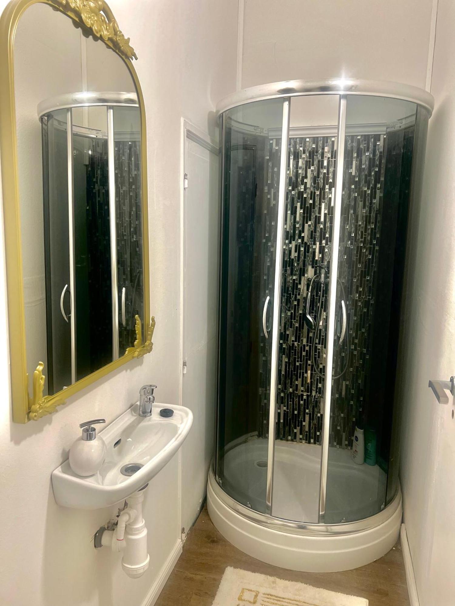 Csaky Palace Bratislava 1 Apartment Ngoại thất bức ảnh