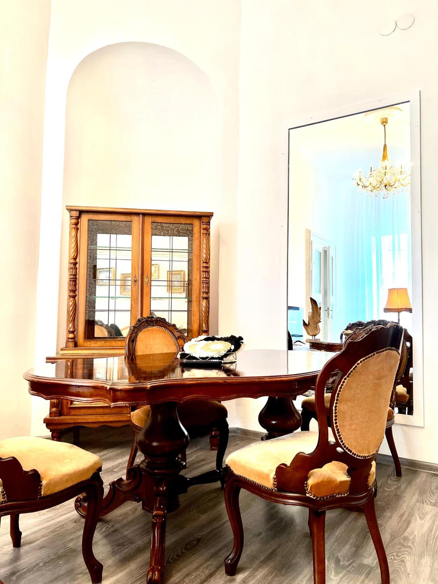 Csaky Palace Bratislava 1 Apartment Ngoại thất bức ảnh